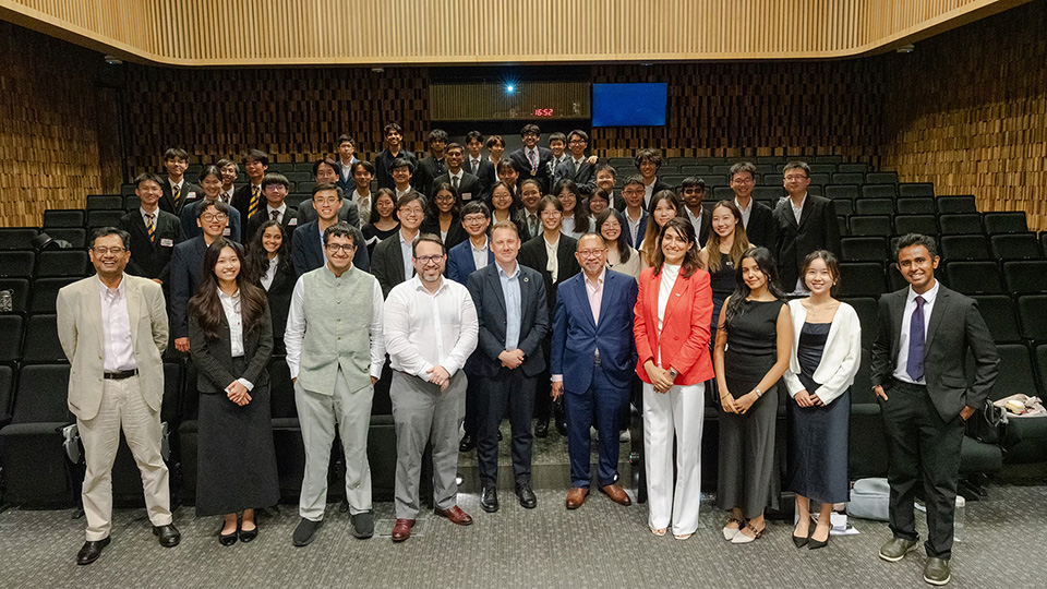 Empowering tomorrow’s economic leaders in a divided world